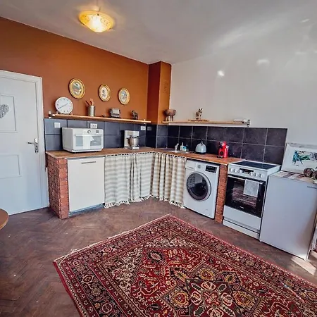 Perfect Location Apartment Varna